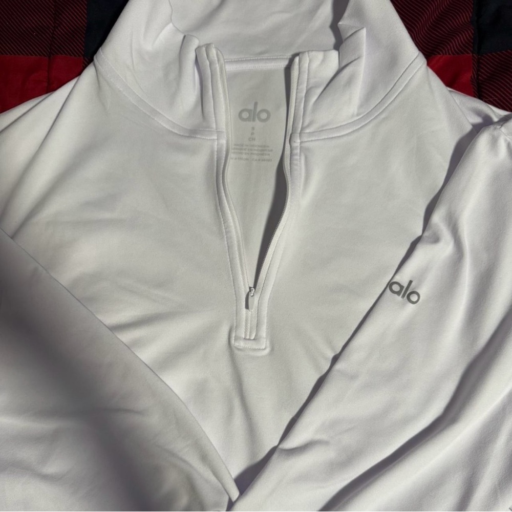 ALO Yoga White Zip-Up Jacket